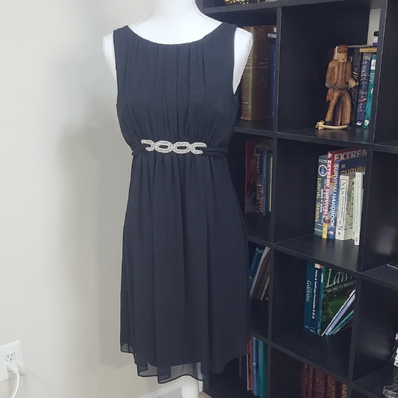 LAYNDRY by SHELLI SEGAL Black High Front Low V-Back Rhinestone Detail Midi Dress - Picture 1 of 14